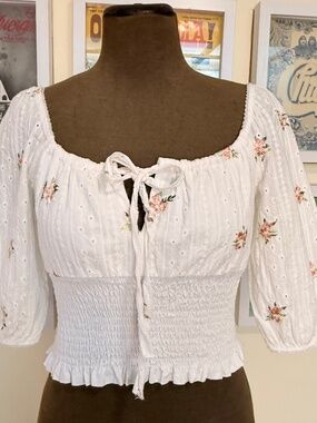 Cottagecore White Embroidered Milkmaid Blouse – Romantic Smocked Floral Top